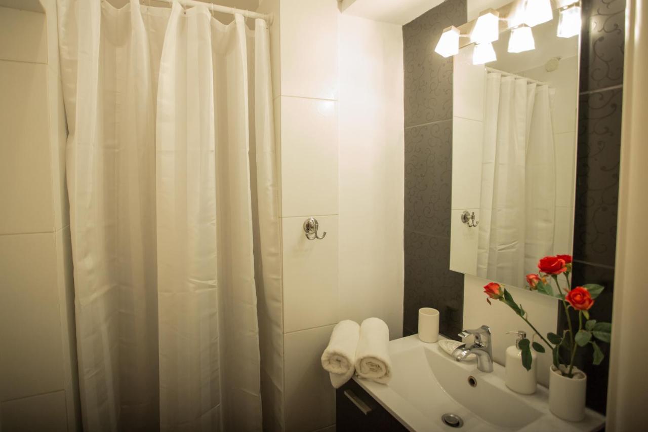 Apollonio Upper View Suites Corinth Экстерьер фото