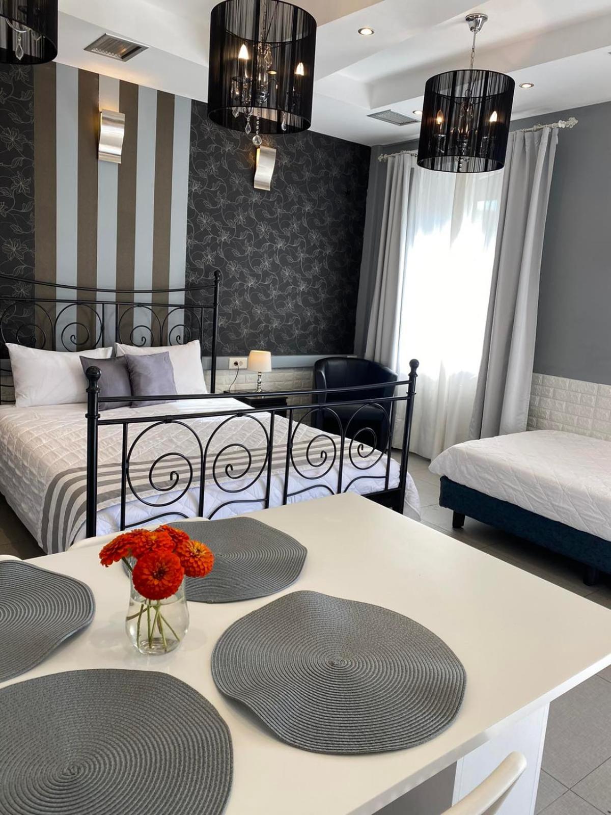 Apollonio Upper View Suites Corinth Экстерьер фото